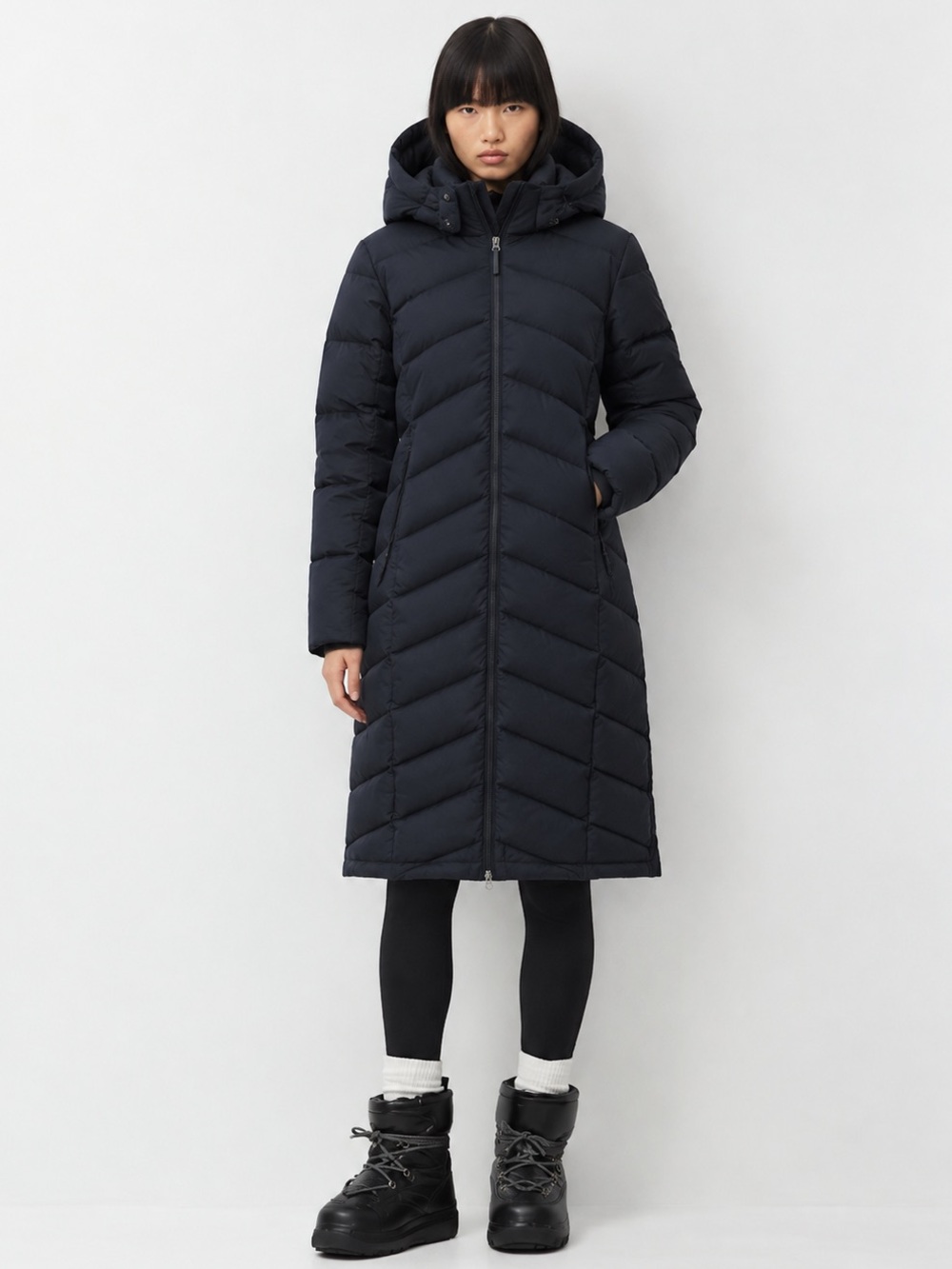 Lolë Black Long Hooded Puffer Coat Size XL NWOT